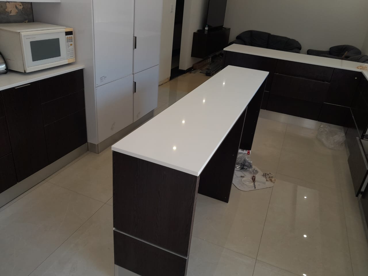 White kitchen island countertop